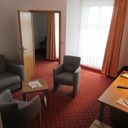 Hotel Markgraf 3*