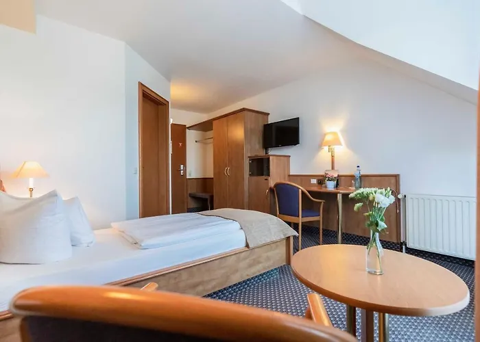 马克格拉夫酒店 酒店 3*